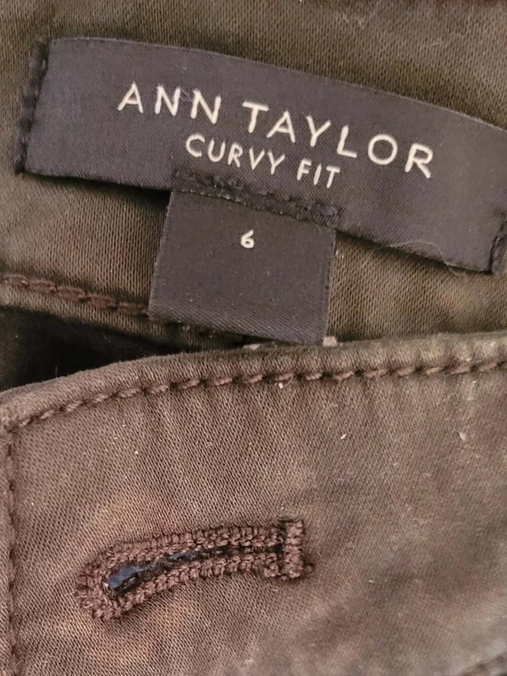 Ann Taylor~The Skinny ~Curvy Fit~ Pants Army Green 6